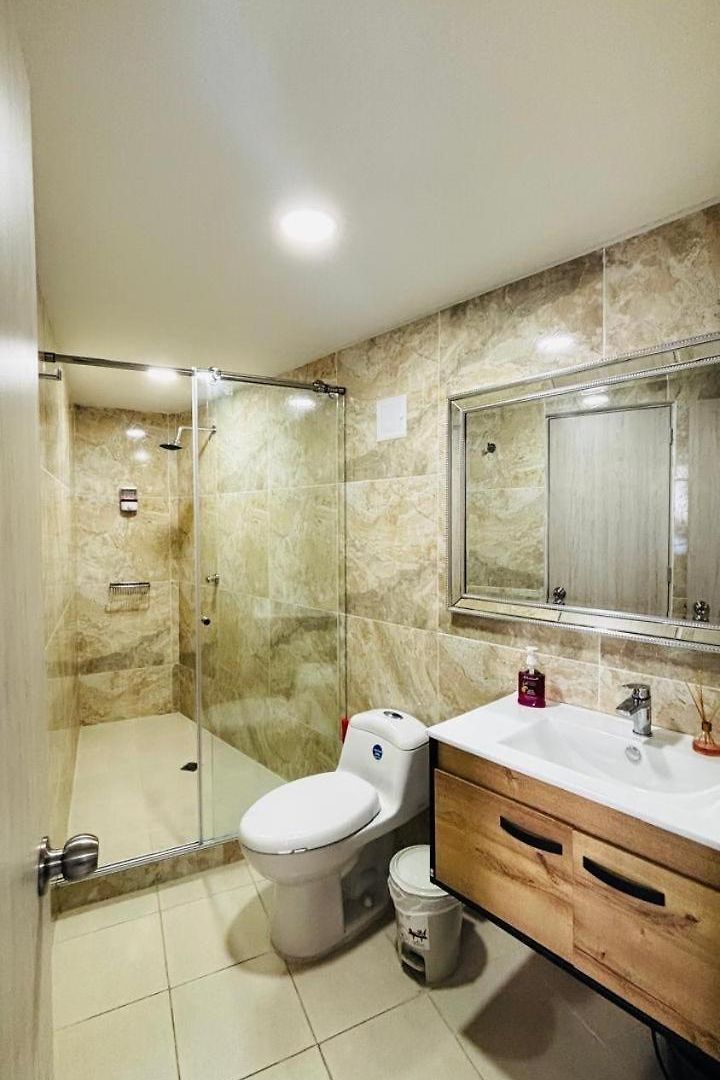 Apartamento Lindo En El Laguito Bocagrande Con Vista Al Mar *
