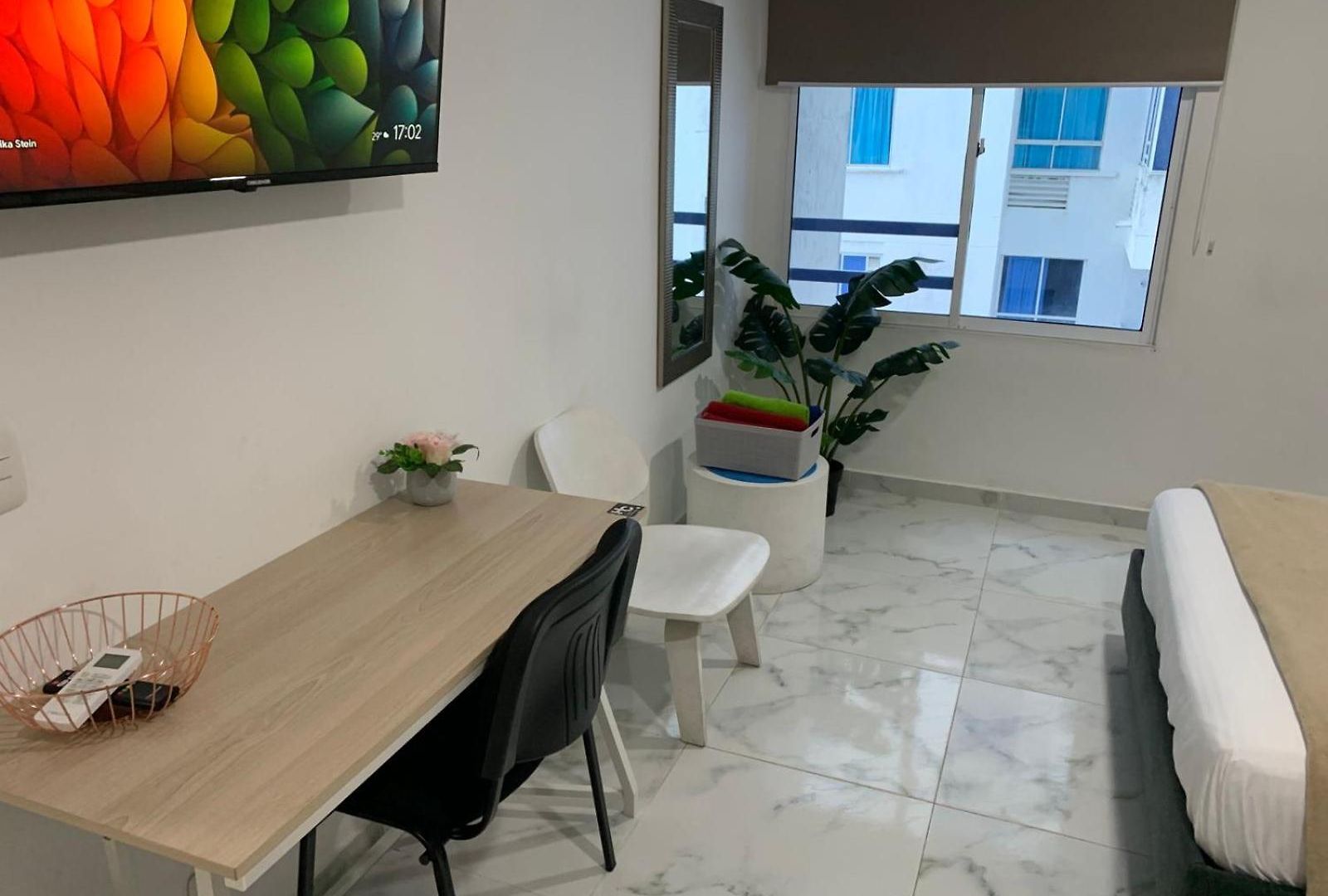 Apartamento Lindo En El Laguito Bocagrande Con Vista Al Mar *